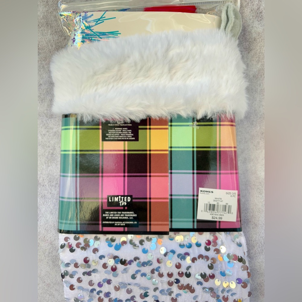 LIMITED too SEQUIN STOCKING and STATIONARY GIFT SET - Picture 6 of 9